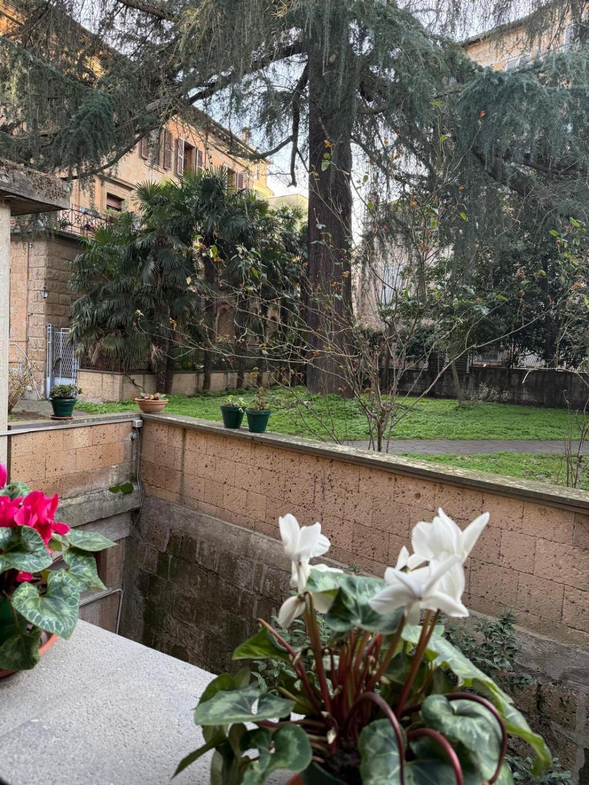 Il Giardinetto Di Elelu' Private Garage Apartment Orvieto Exterior photo